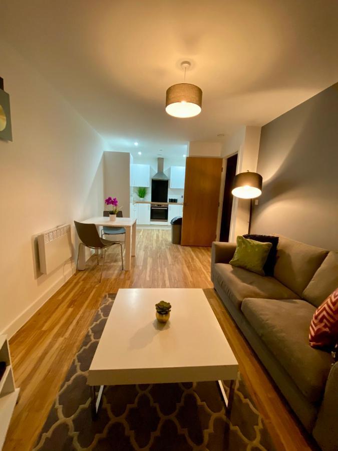 Hallsphere - Stunning Apartment Salford Quays Manchester Zewnętrze zdjęcie