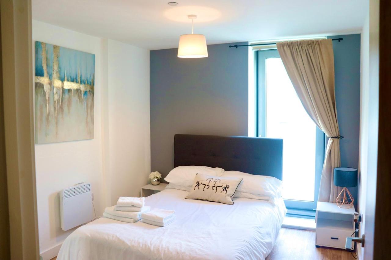 Hallsphere - Stunning Apartment Salford Quays Manchester Zewnętrze zdjęcie