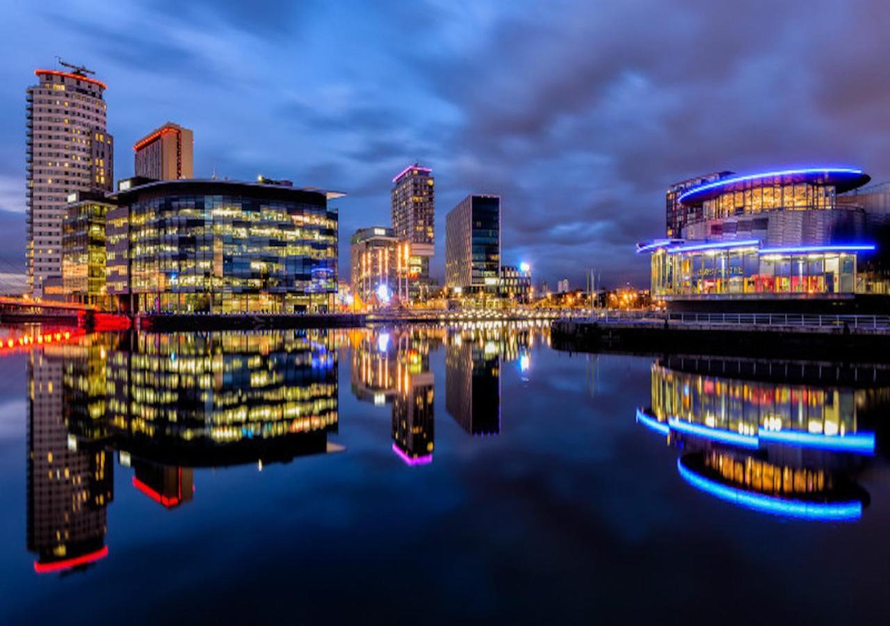 Hallsphere - Stunning Apartment Salford Quays Manchester Zewnętrze zdjęcie