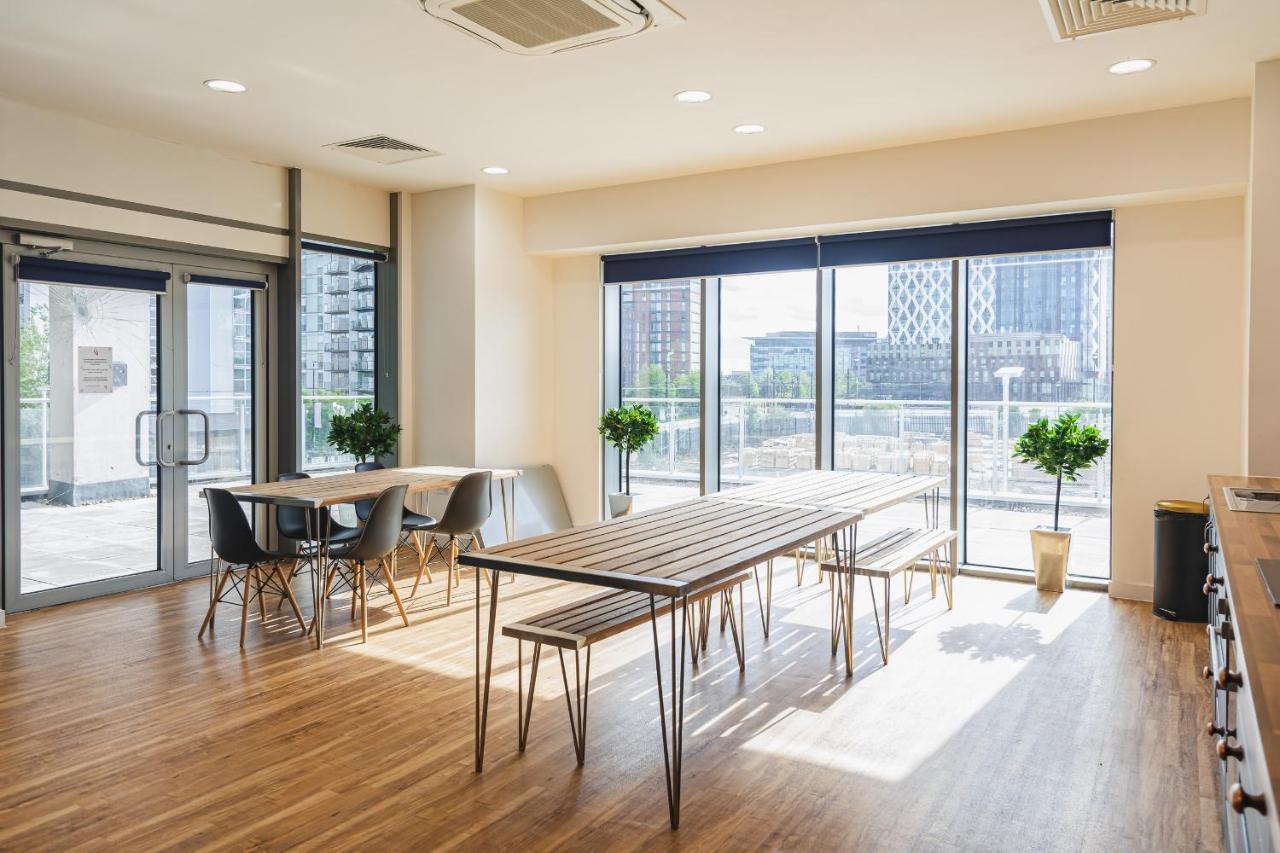 Hallsphere - Stunning Apartment Salford Quays Manchester Zewnętrze zdjęcie