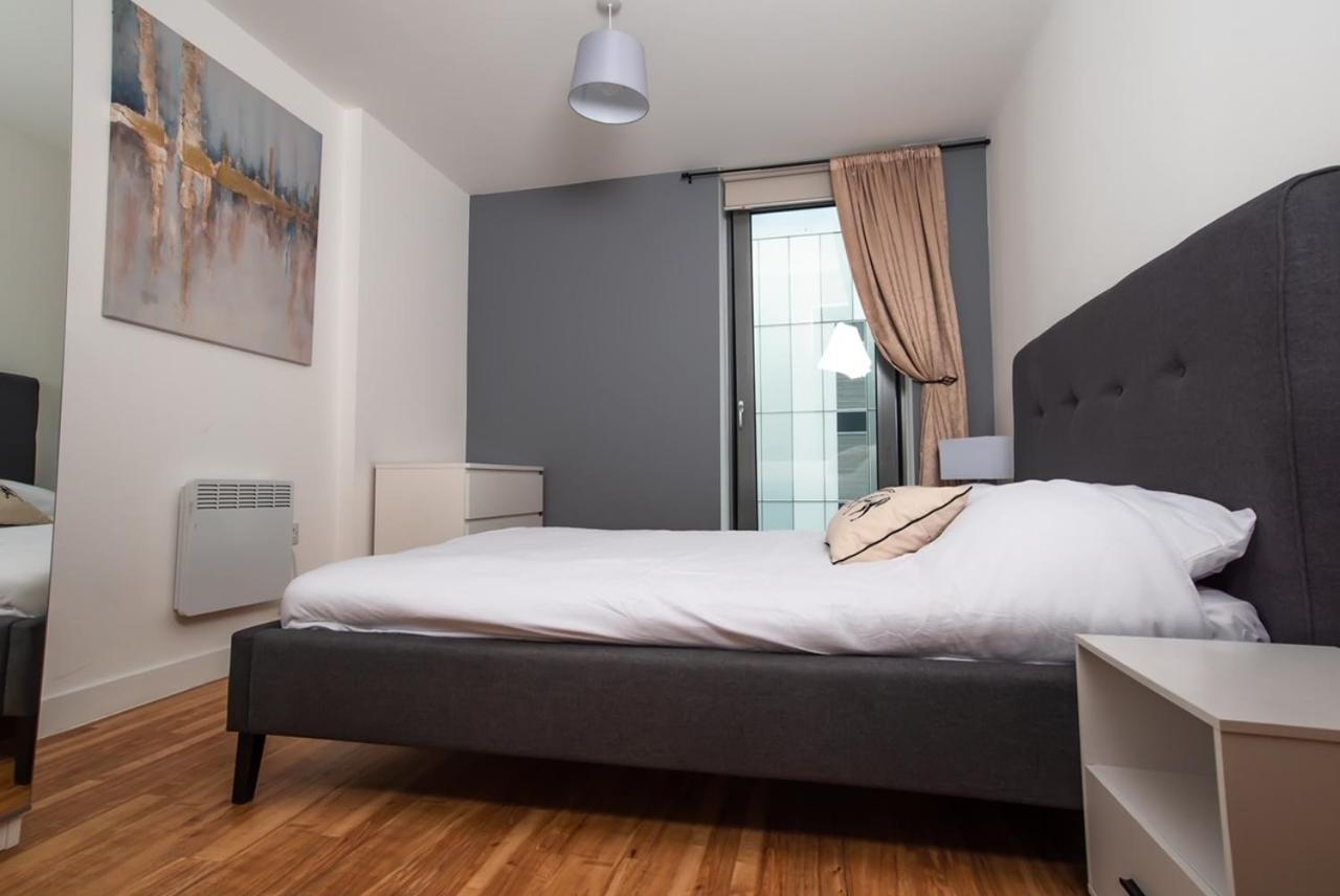 Hallsphere - Stunning Apartment Salford Quays Manchester Zewnętrze zdjęcie