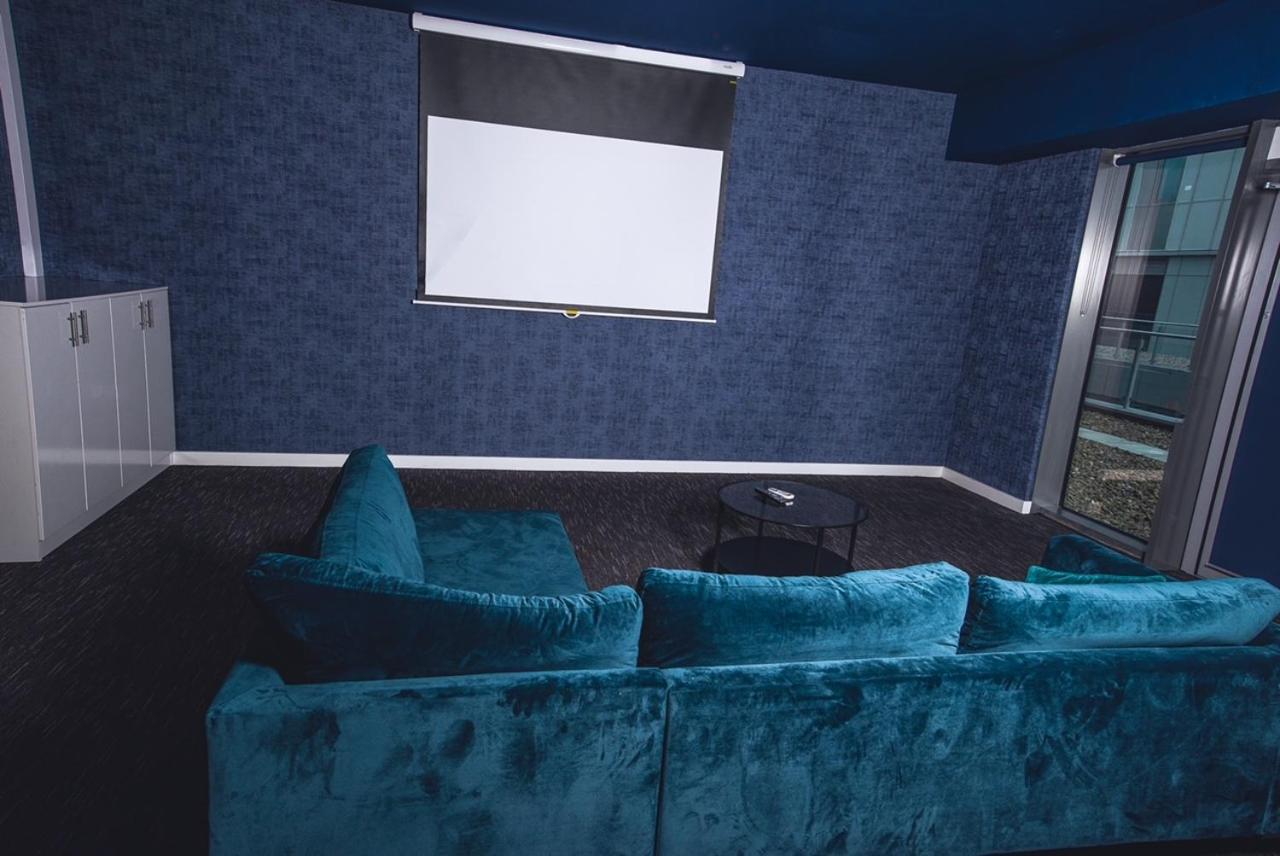 Hallsphere - Stunning Apartment Salford Quays Manchester Zewnętrze zdjęcie