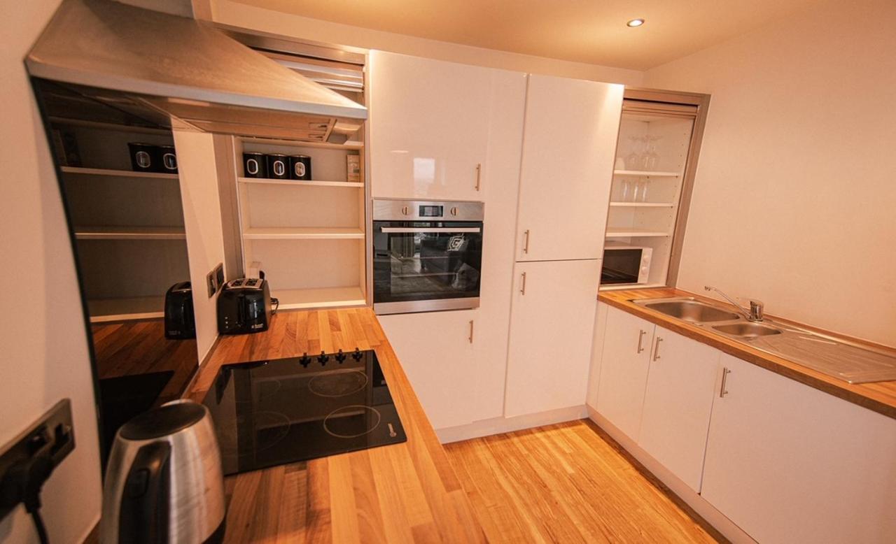 Hallsphere - Stunning Apartment Salford Quays Manchester Zewnętrze zdjęcie