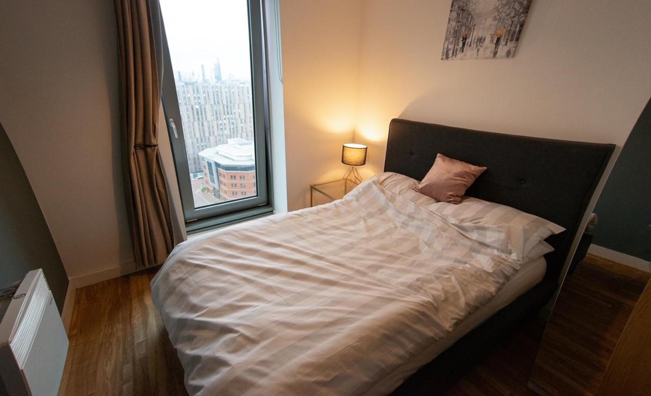 Hallsphere - Stunning Apartment Salford Quays Manchester Zewnętrze zdjęcie