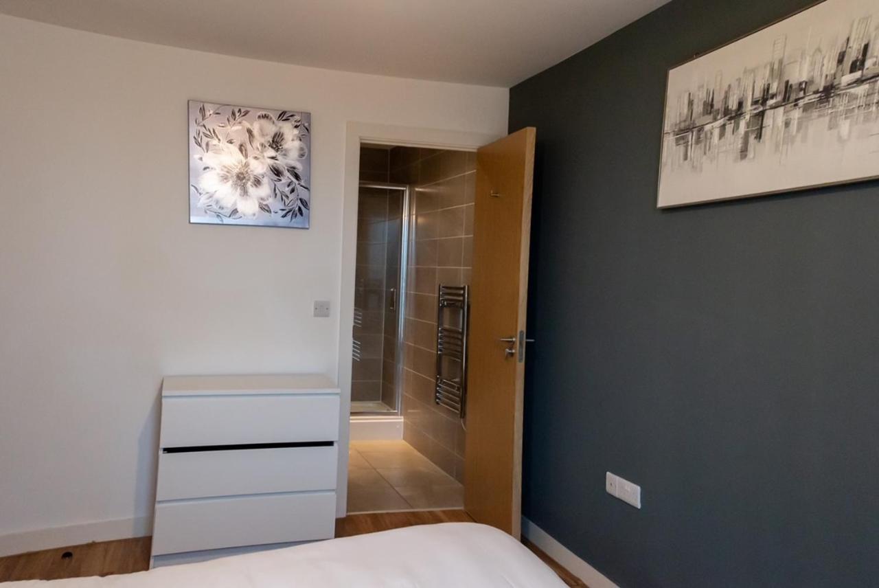 Hallsphere - Stunning Apartment Salford Quays Manchester Zewnętrze zdjęcie