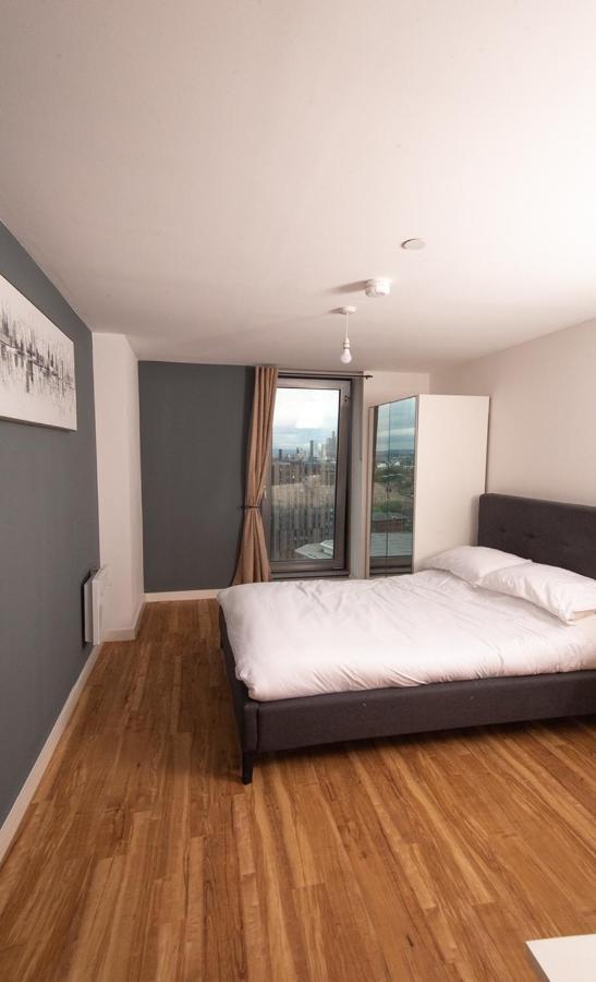 Hallsphere - Stunning Apartment Salford Quays Manchester Zewnętrze zdjęcie