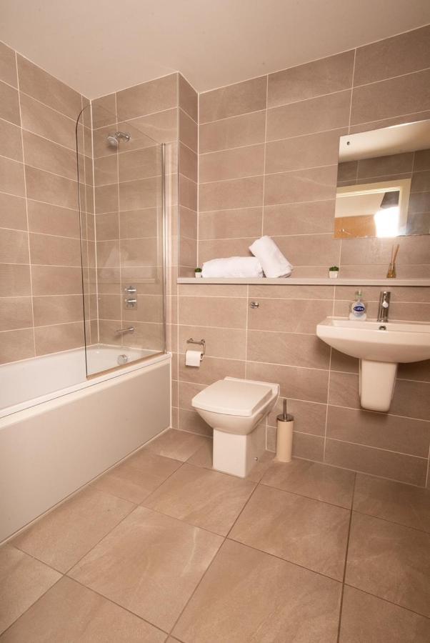 Hallsphere - Stunning Apartment Salford Quays Manchester Zewnętrze zdjęcie